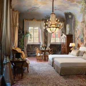 Bed & Breakfast Piazza Pitti Palace - Residenza D'epoca